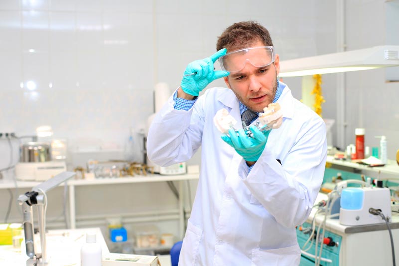 Приобрести диплом зубного техника